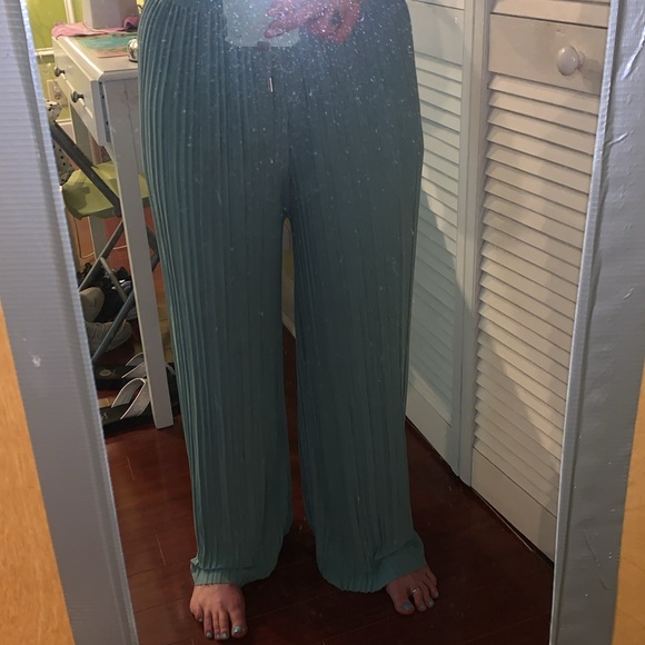 Vintage boho wide leg pleated pants - Picture 3 of 7